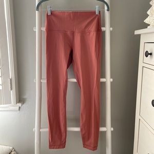 Lululemon Wunder Under 25” leggings size 6